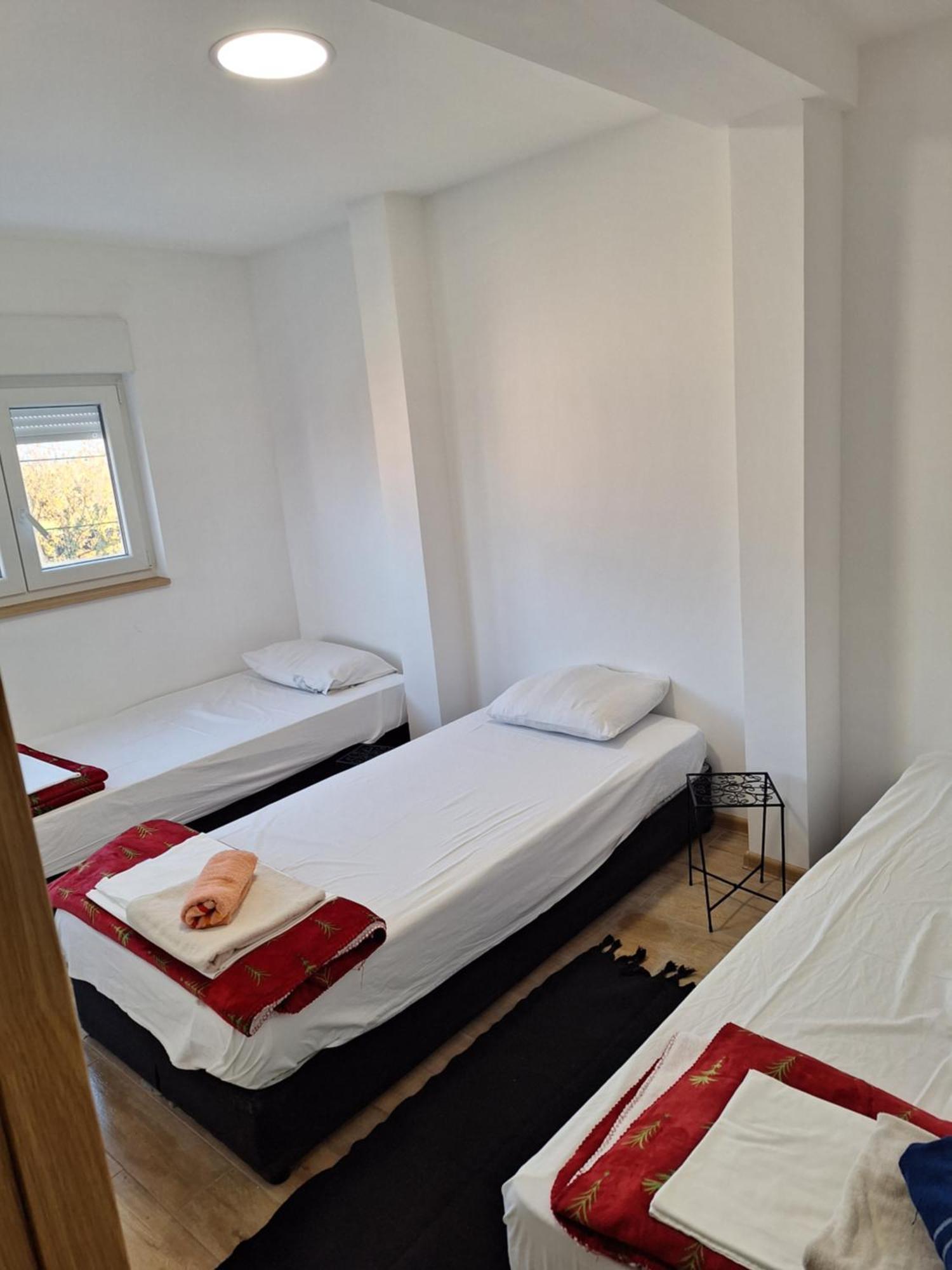 Expo Airport Otel Surčin 외부 사진