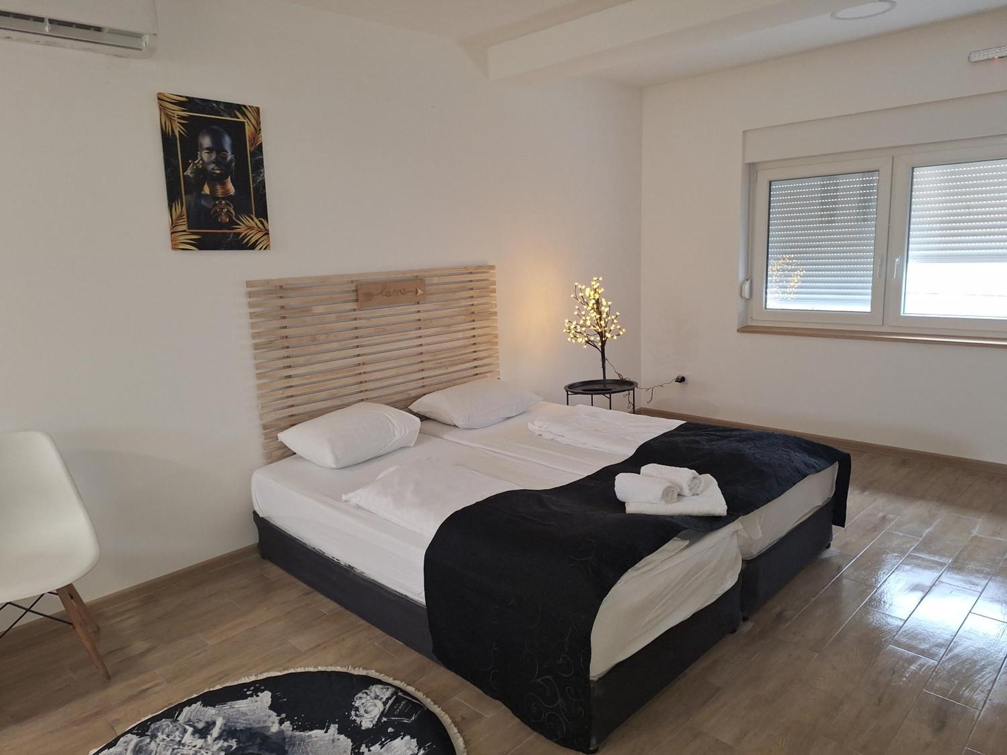 Expo Airport Otel Surčin 외부 사진